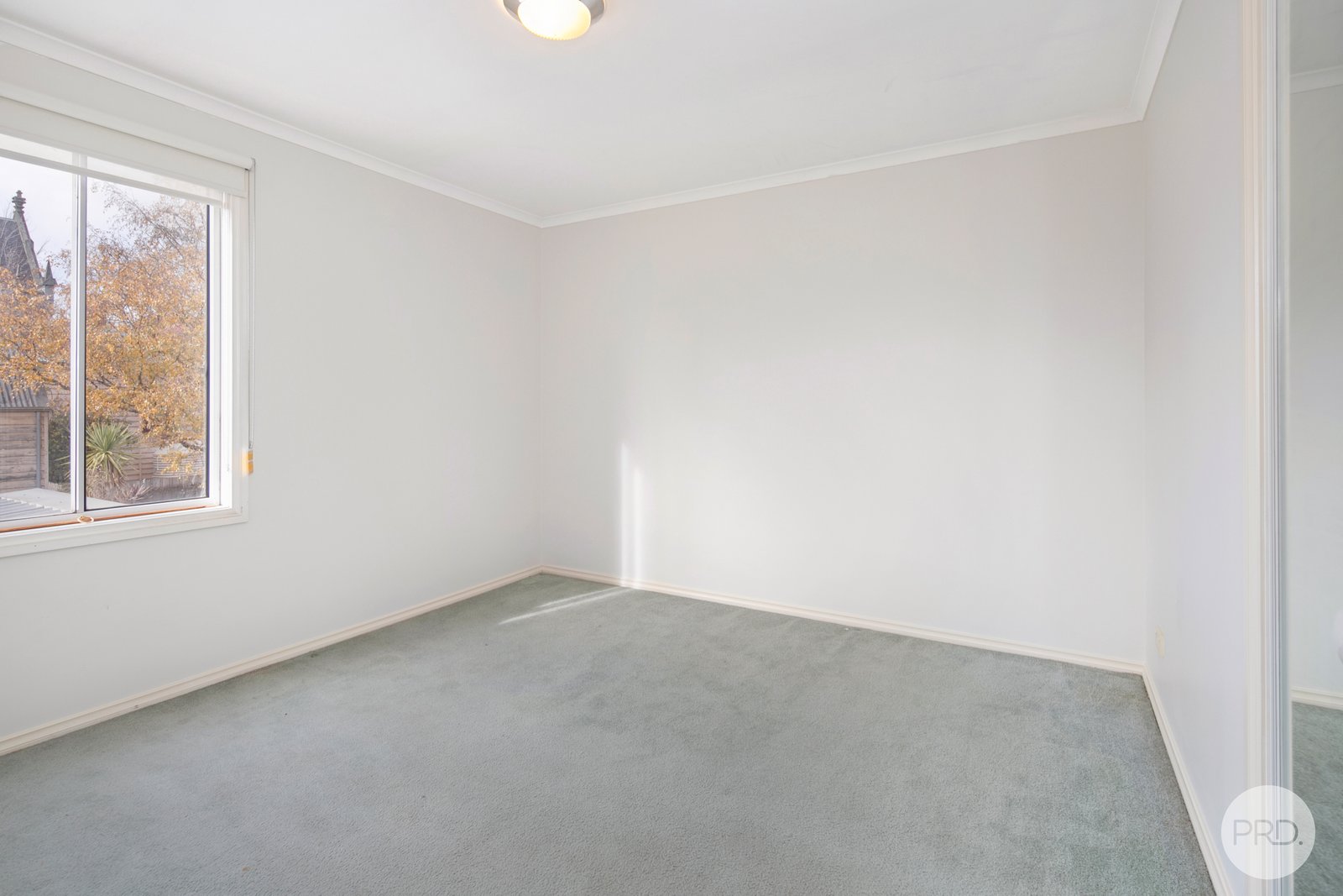 2/502 Lydiard Street North BALLARAT CENTRAL 9