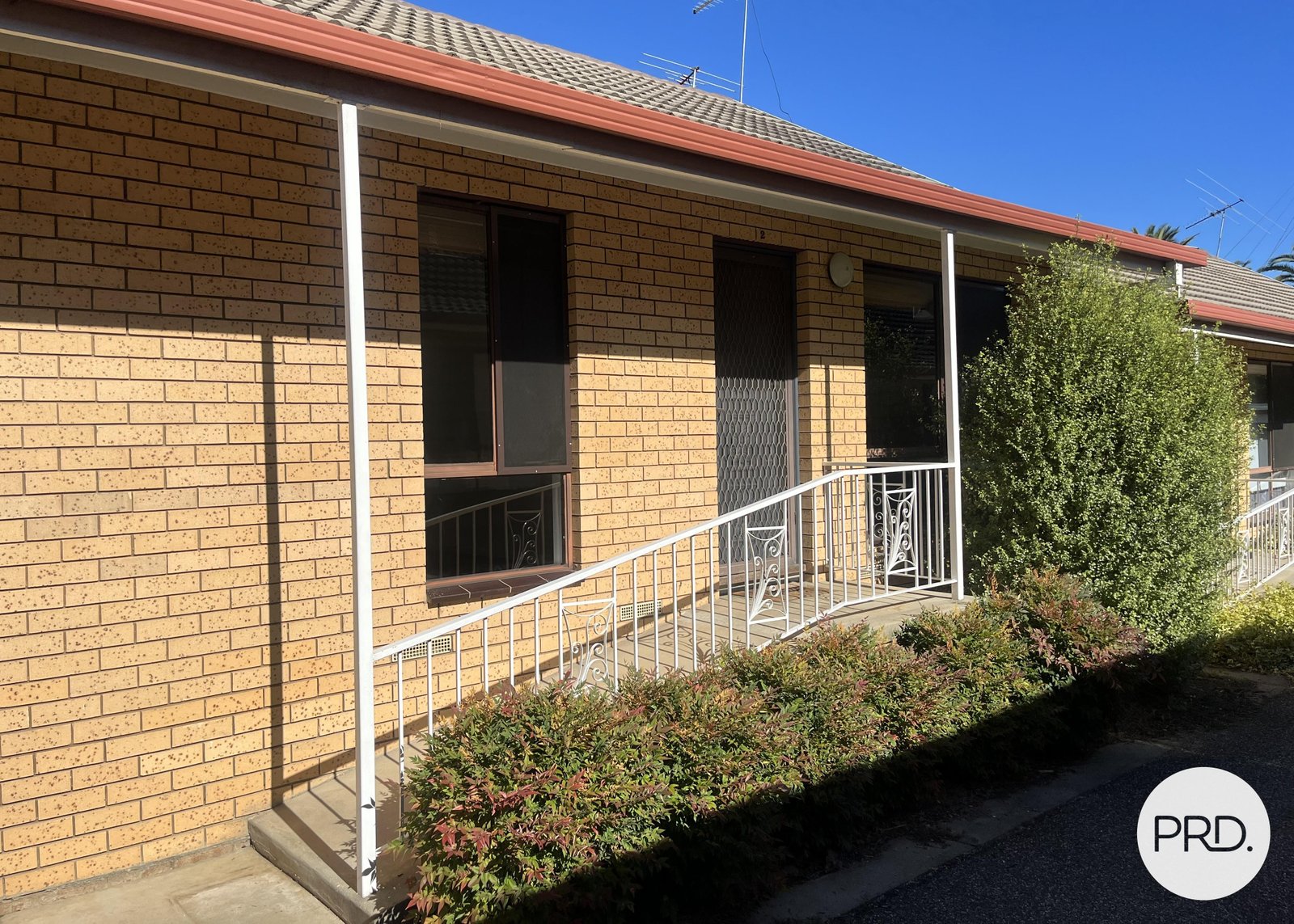 2/503 Hanel Street EAST ALBURY 1