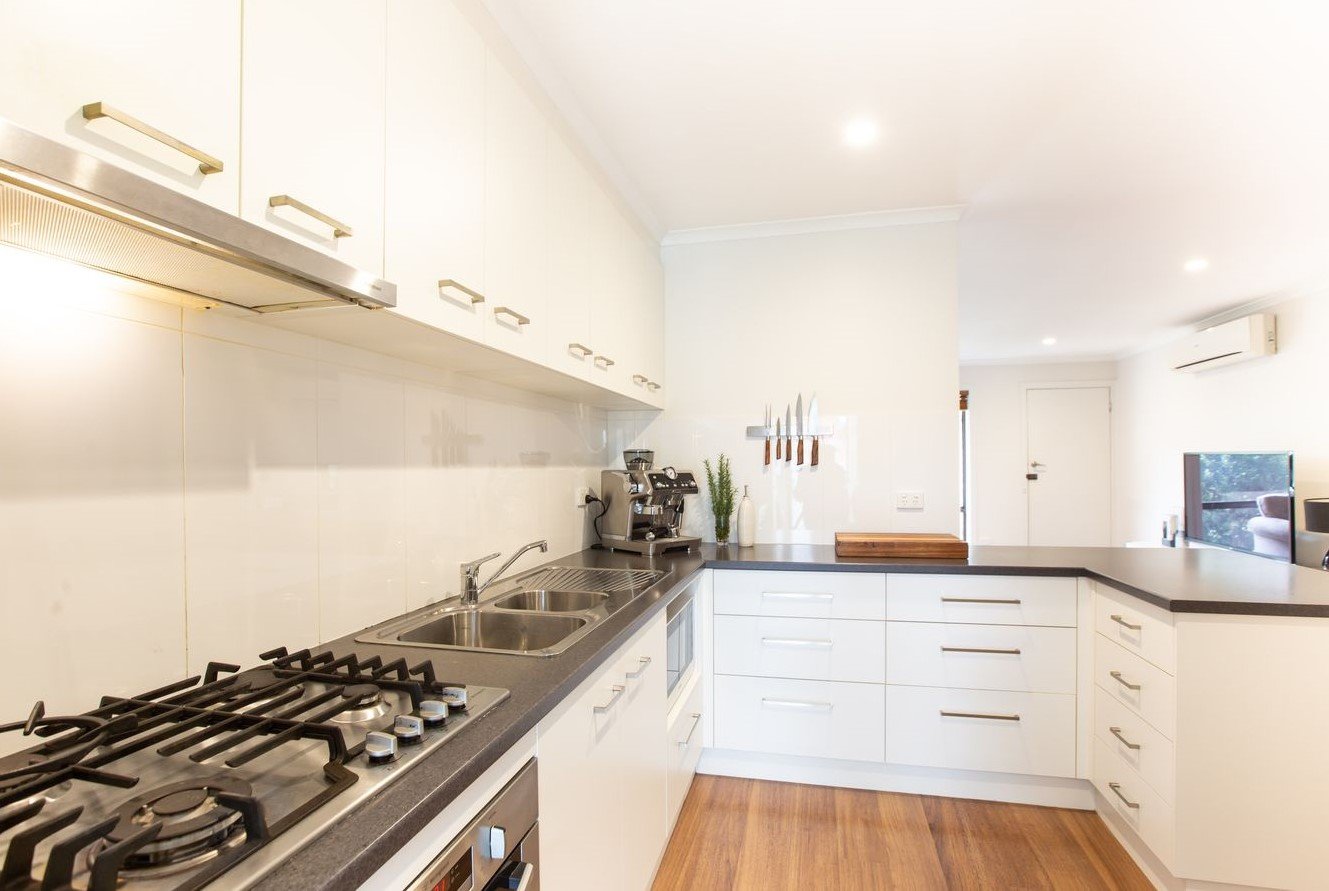 2/503 Hanel Street EAST ALBURY 3
