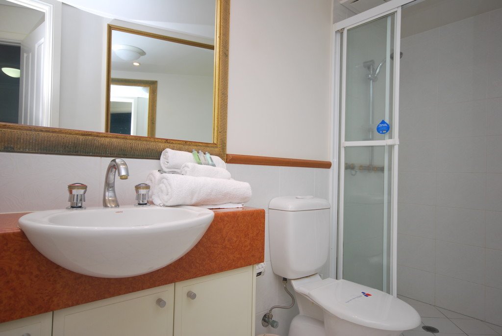 2503/222 The Esplanade BURLEIGH HEADS 6