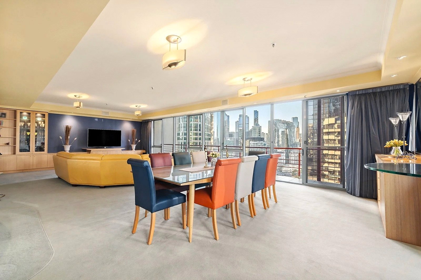 Gallery: 2503/83 Queens Bridge Street