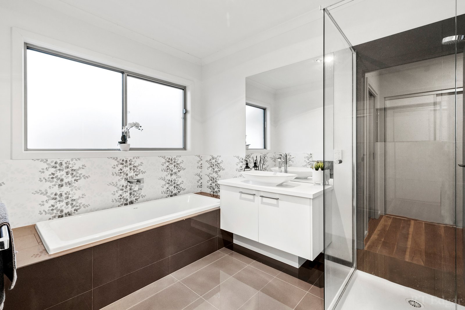 Real Estate and Property in 251-259 Clifton Avenue, Leopold, VIC