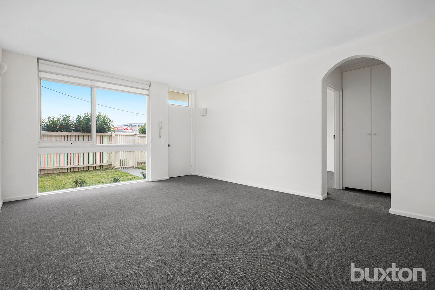 Gallery: 2/51 Balcombe Road