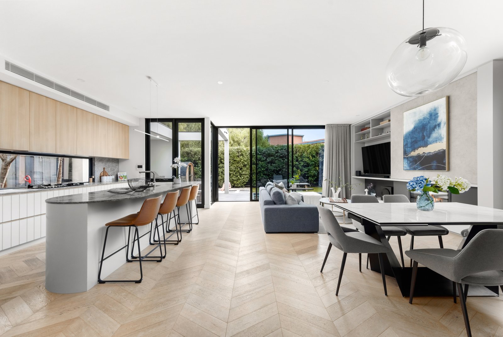 Gallery: 2/51 College Street