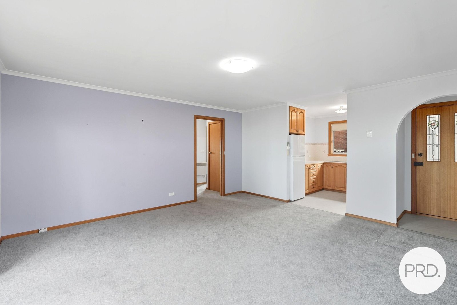 2/51 Girrabong Road LENAH VALLEY 3