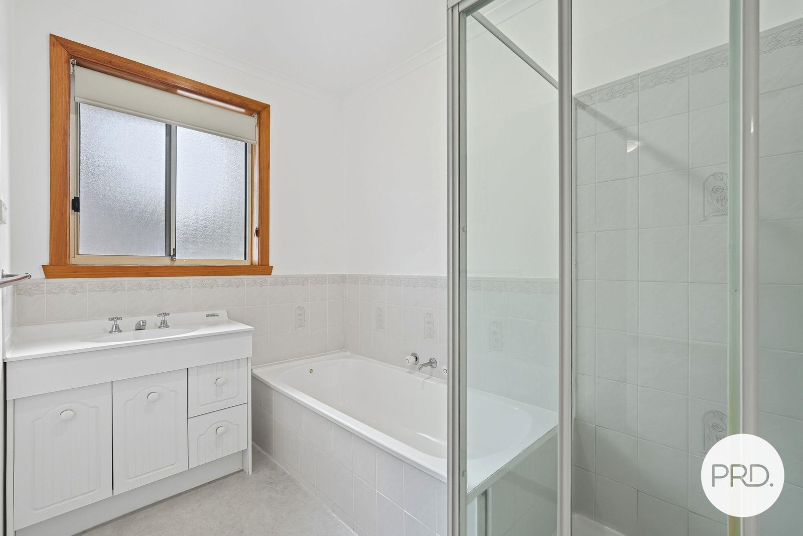 2/51 Girrabong Road LENAH VALLEY 8