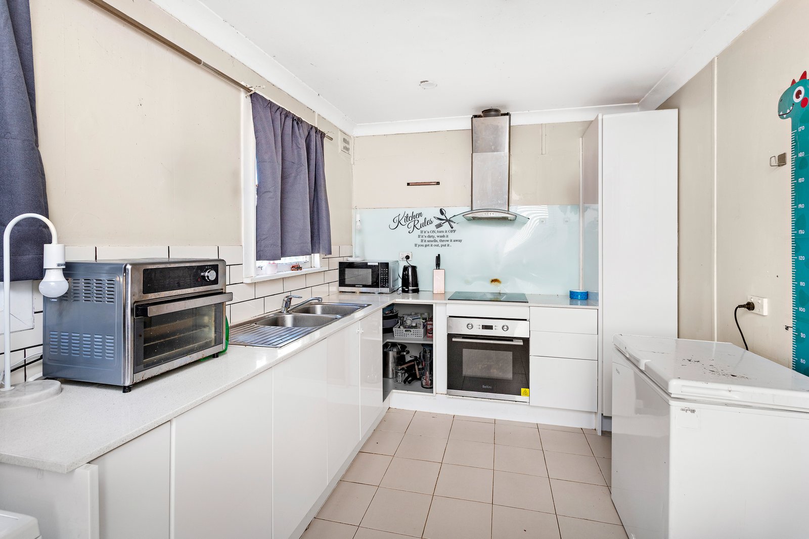 251 Northcliffe Drive BERKELEY 2