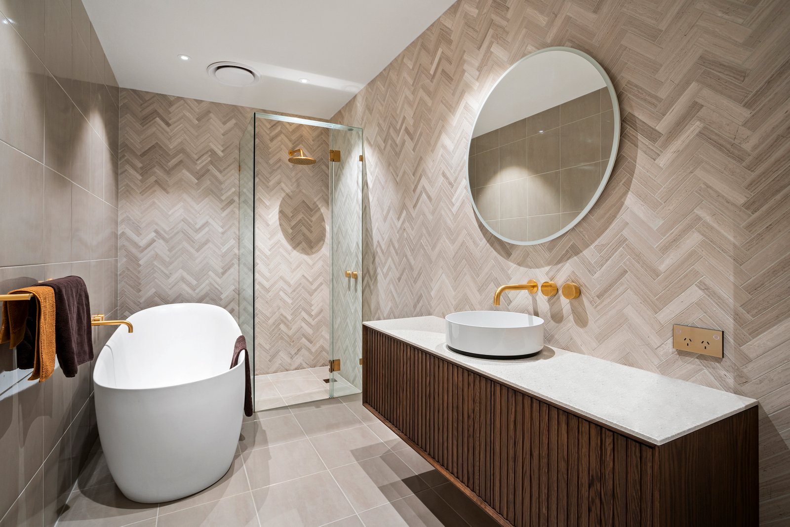 Real Estate and Property in 25/1 Riverside Quay, Southbank, VIC