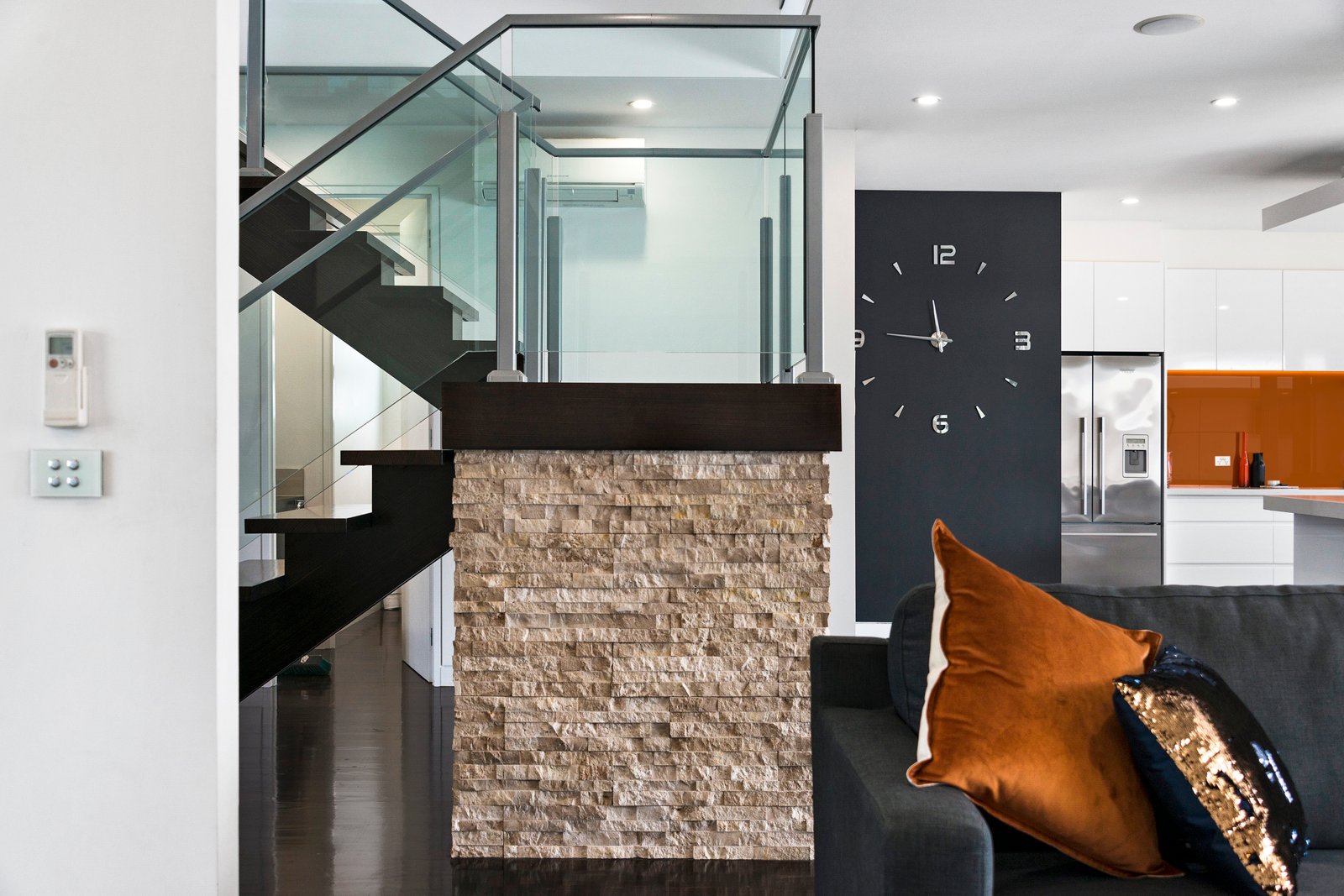 Gallery: 251 Station Street