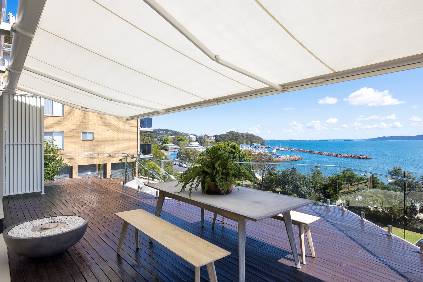 2/51 Victoria Parade NELSON BAY 19