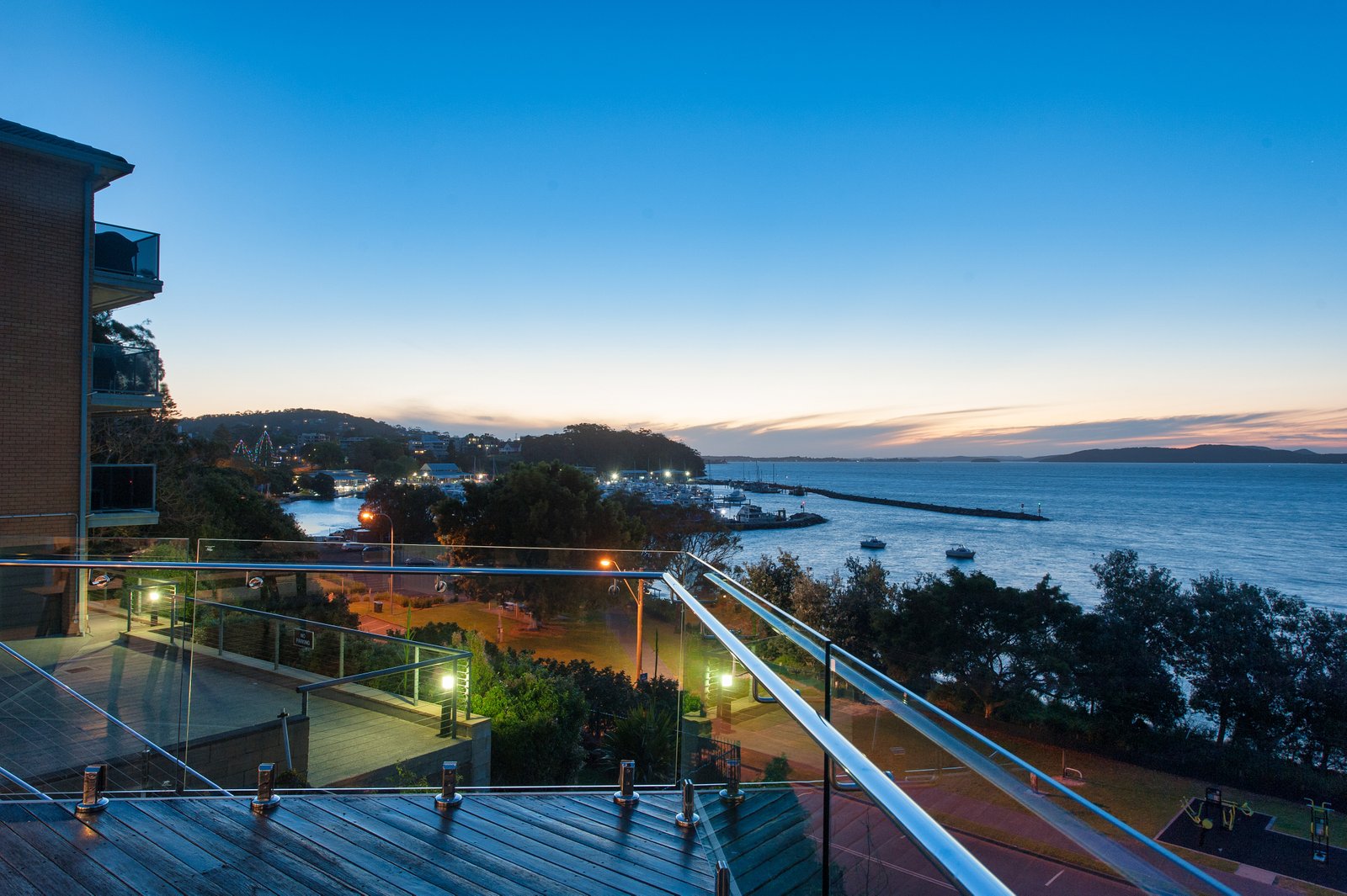 2/51 Victoria Parade NELSON BAY 29