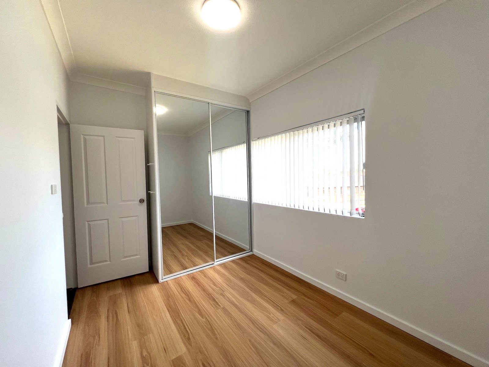 2/51 Villiers Street ROCKDALE 5