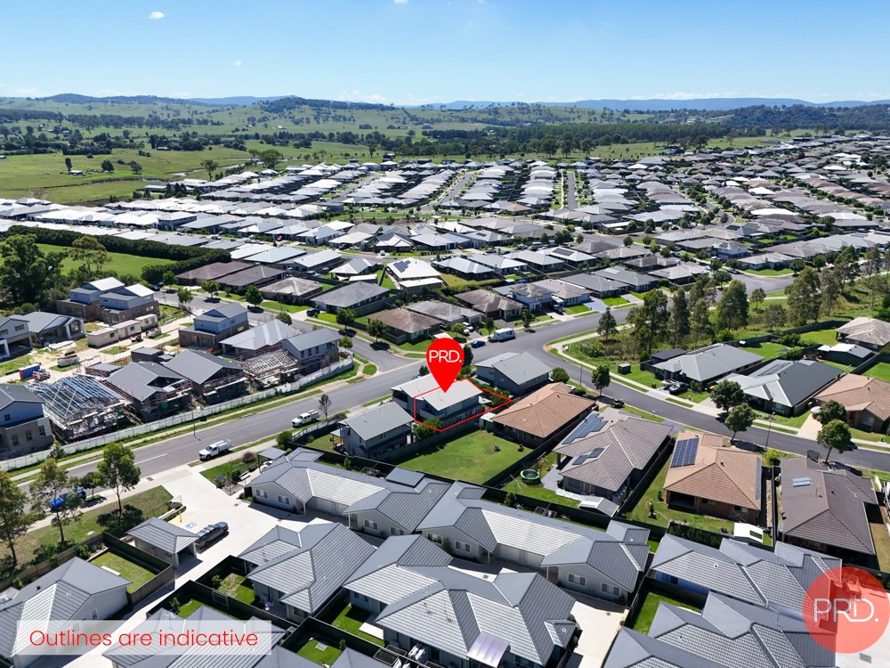 2/51 Warbler Avenue ABERGLASSLYN 4
