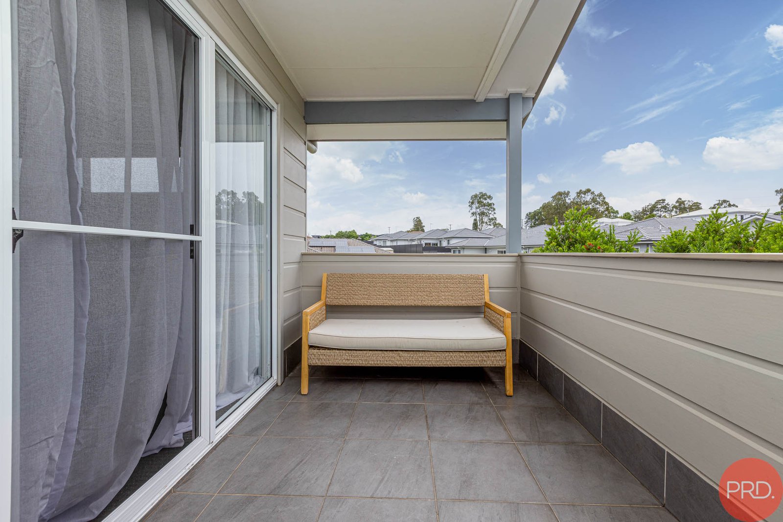 2/51 Warbler Avenue ABERGLASSLYN 11