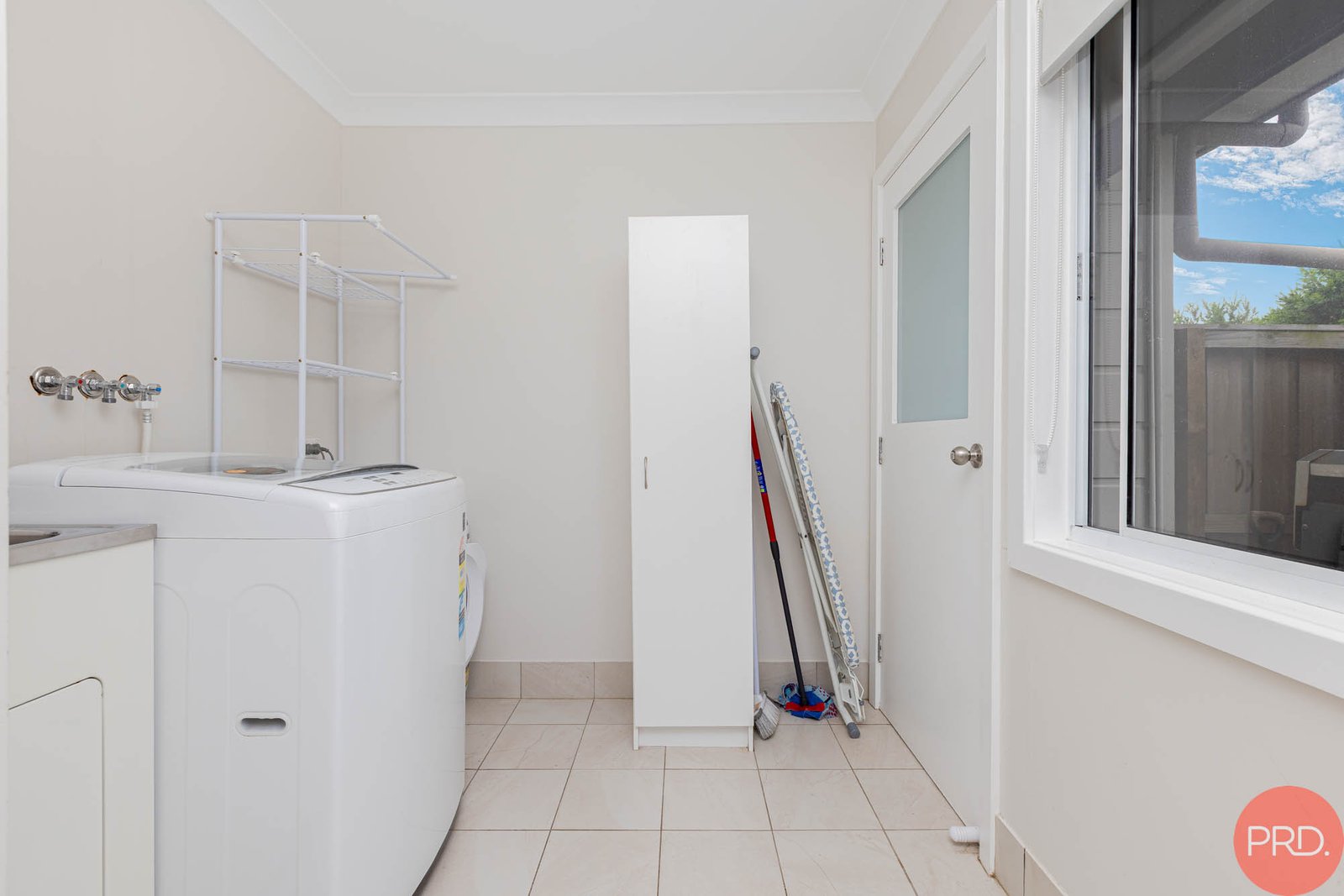 2/51 Warbler Avenue ABERGLASSLYN 23