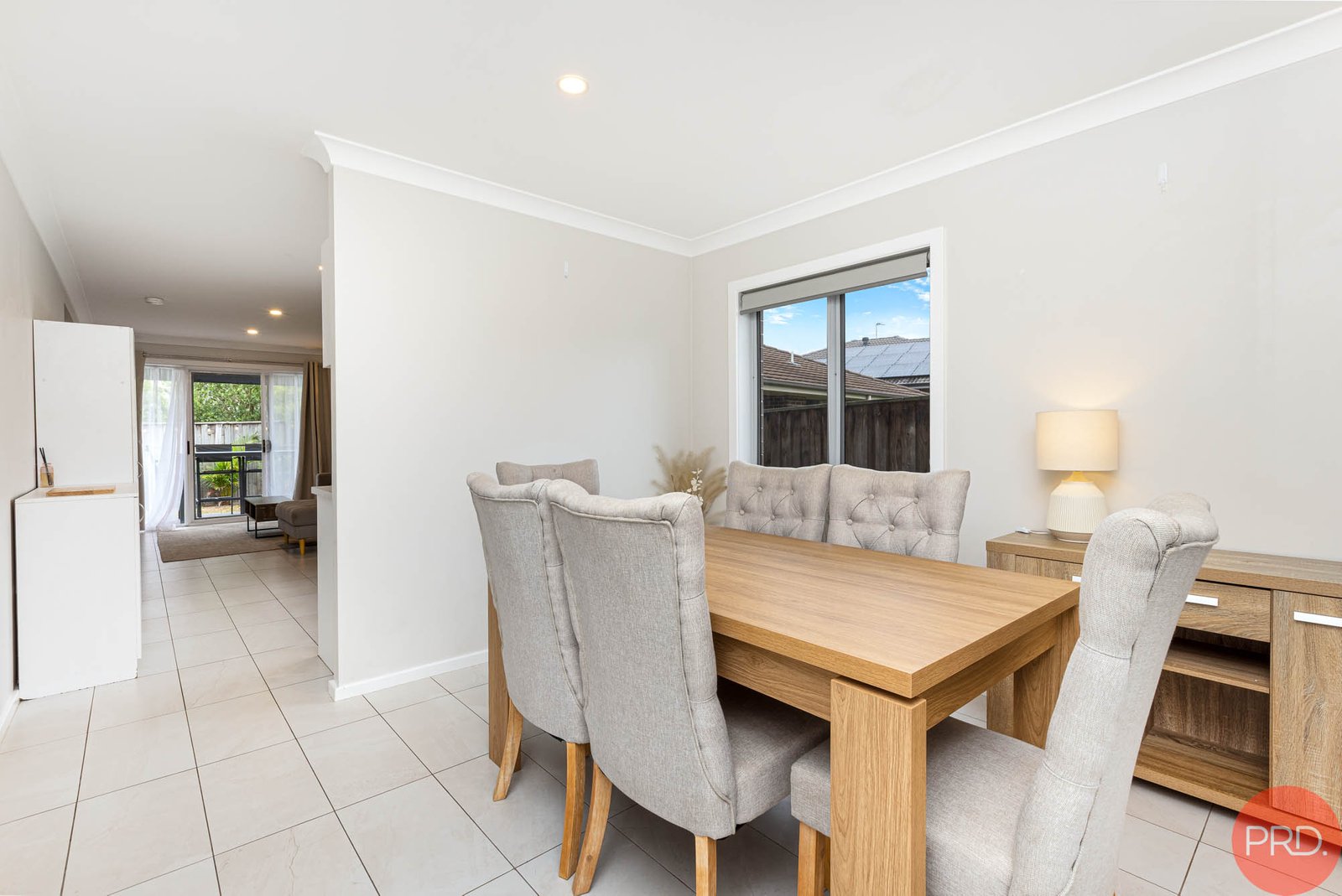 2/51 Warbler Avenue ABERGLASSLYN 24