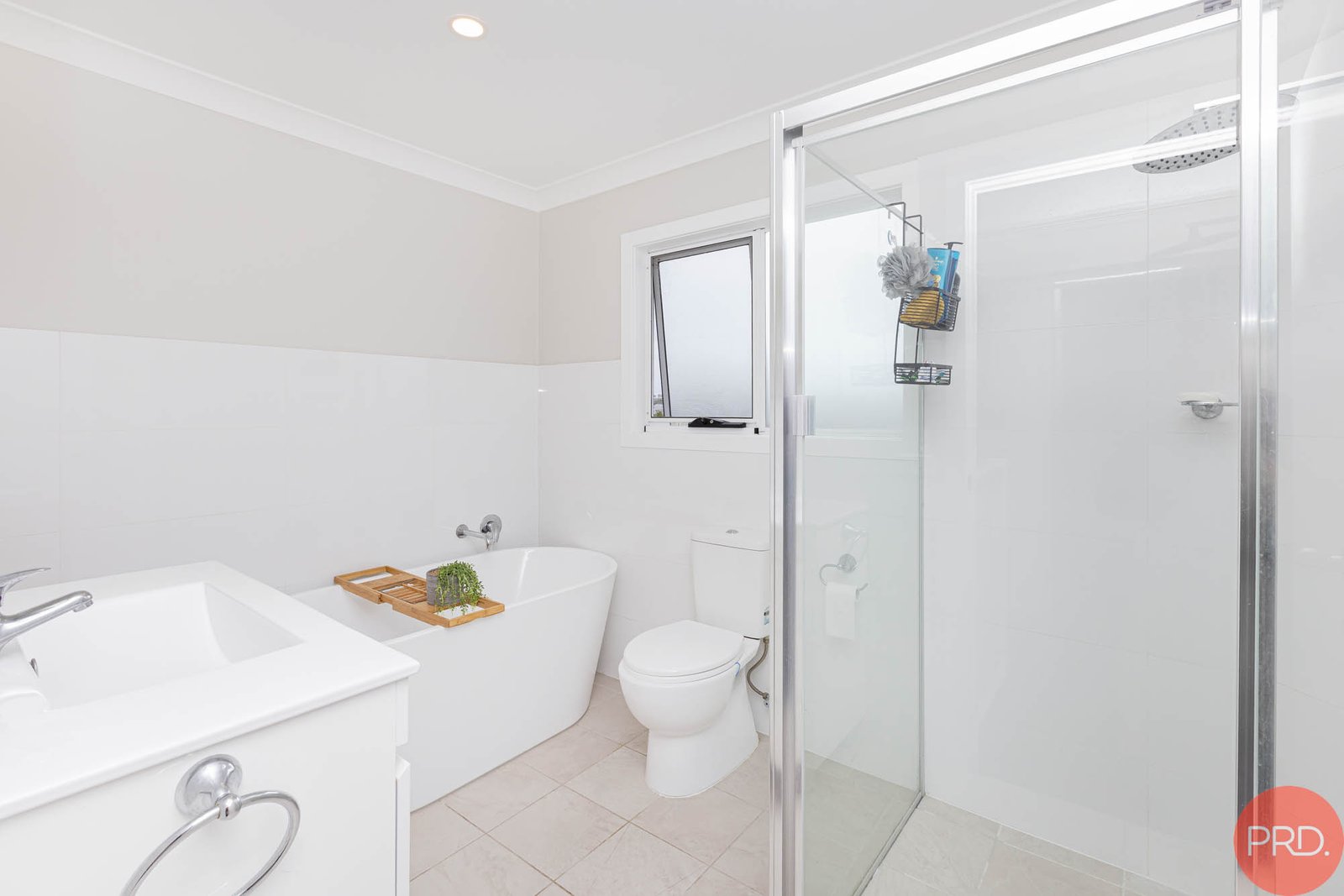 2/51 Warbler Avenue ABERGLASSLYN 26