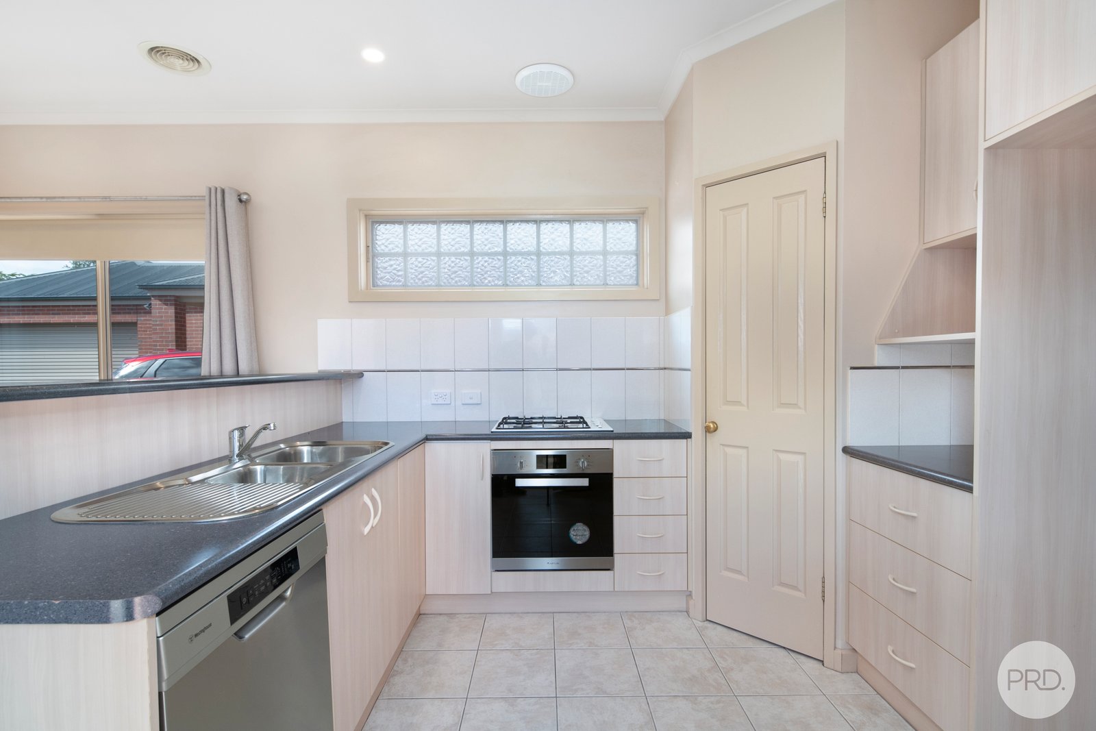 2/510 Ascot Street South REDAN 4