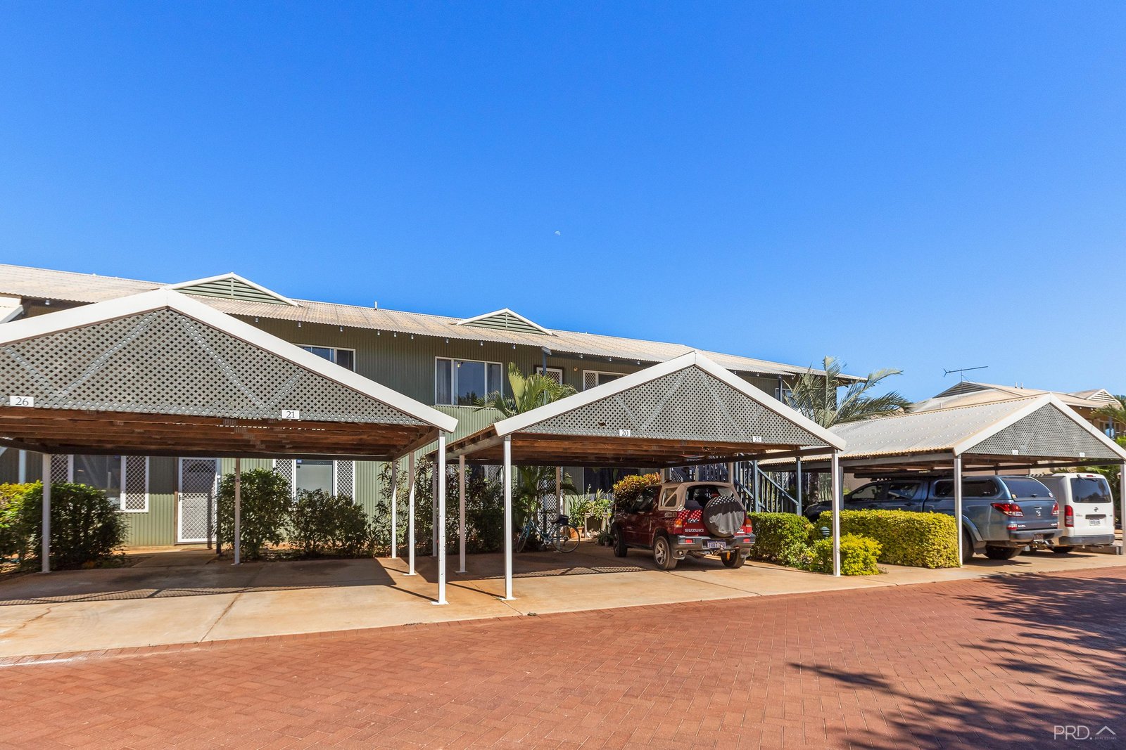 25/10 De Pledge Way CABLE BEACH 14