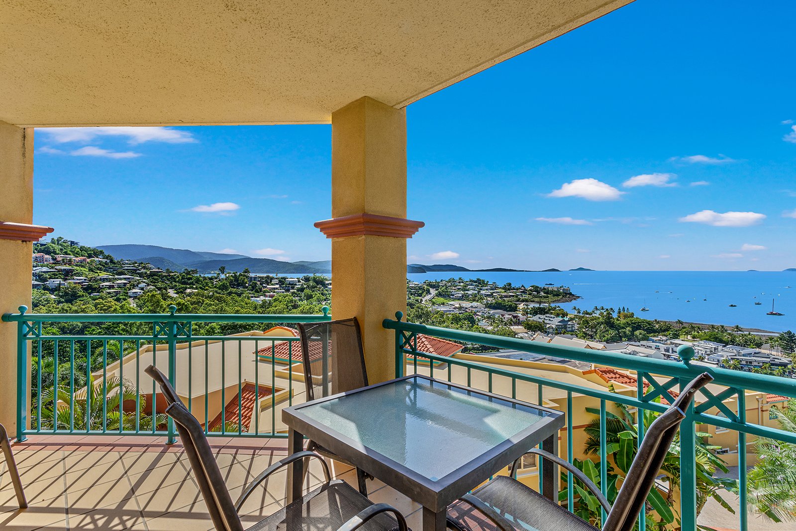 25/10 Golden Orchid Drive AIRLIE BEACH 2