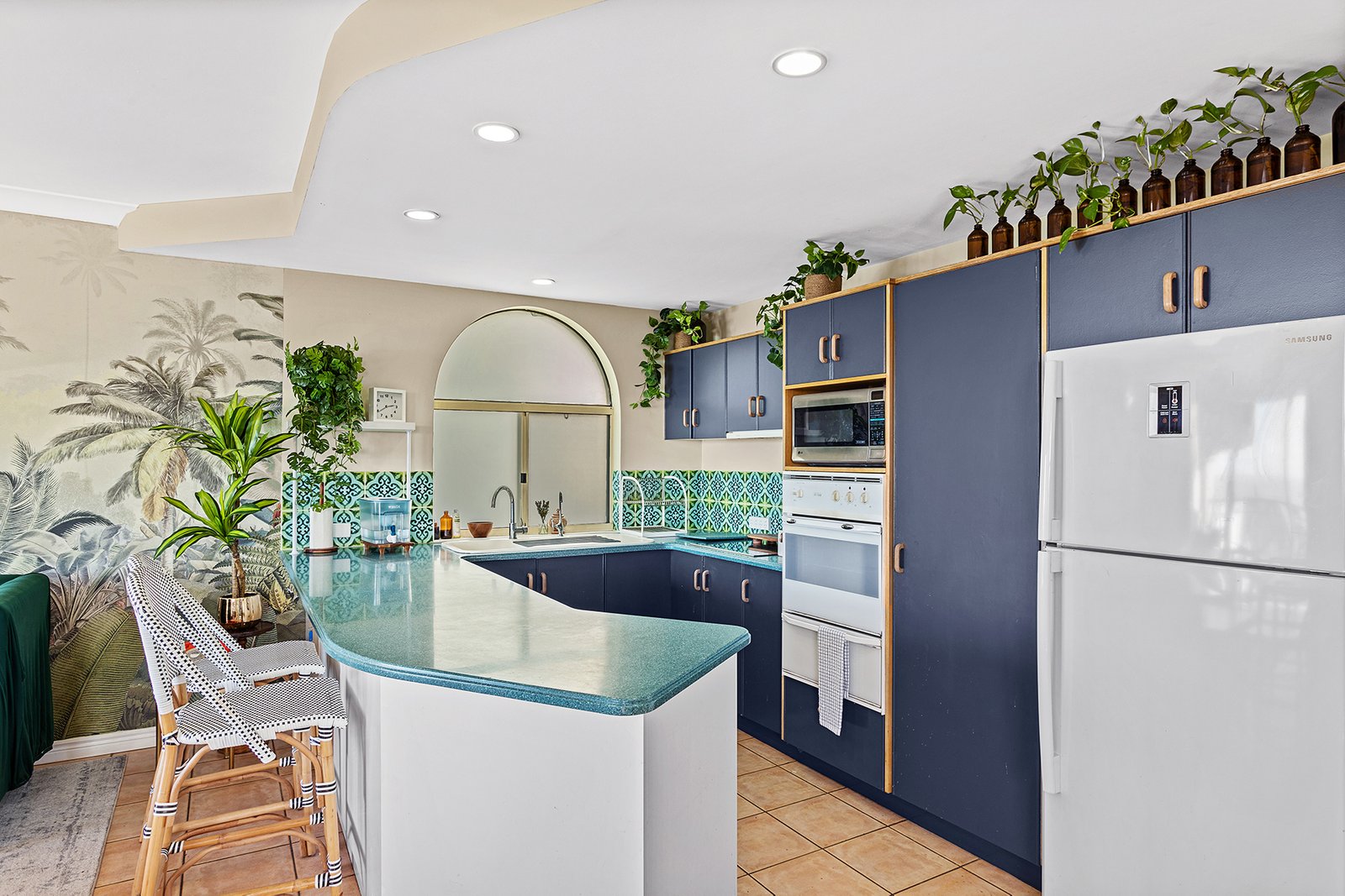 25/10 Golden Orchid Drive AIRLIE BEACH 8
