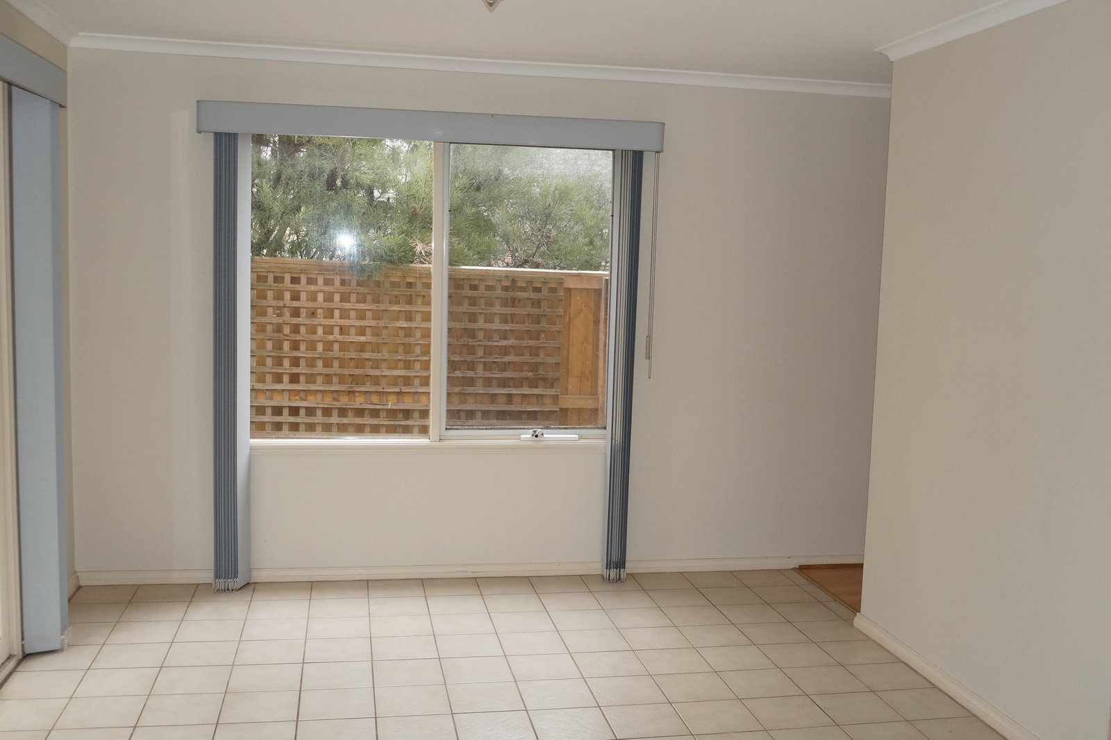 Gallery: 25/12 Surrey Road