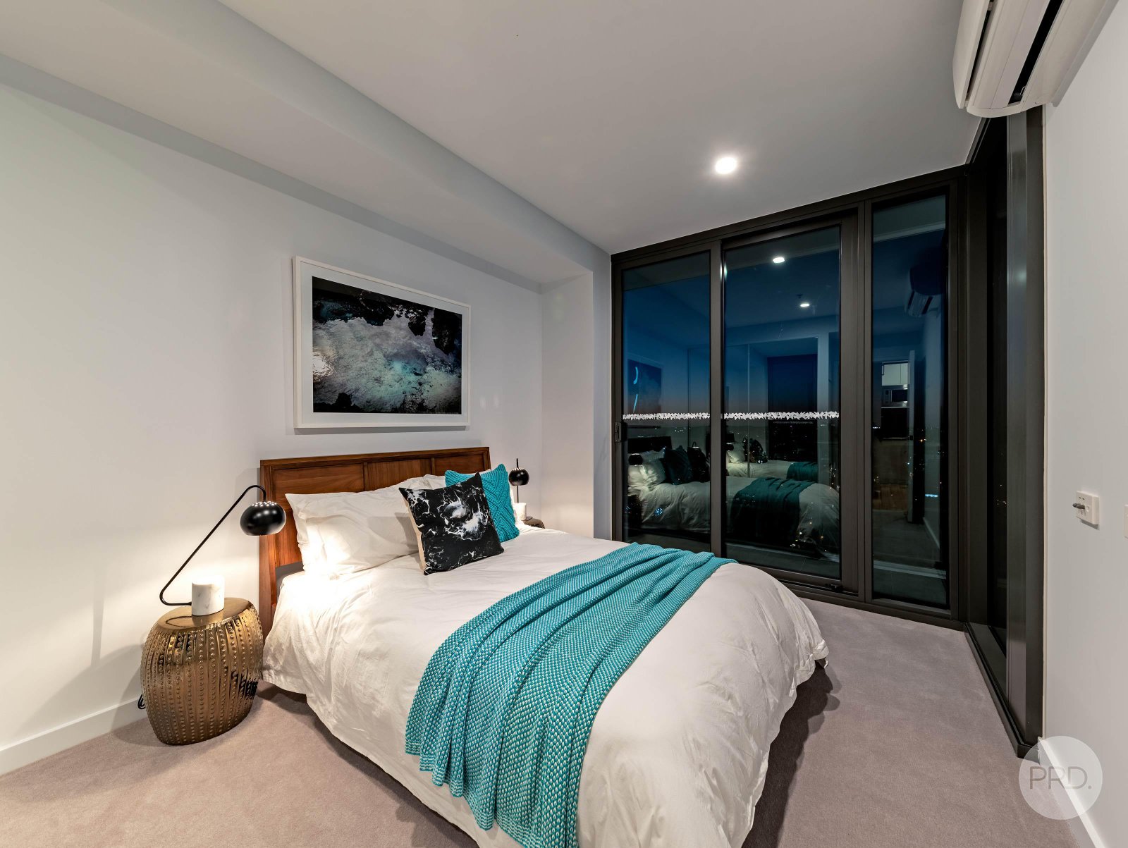 2512/380 Murray Street PERTH 7