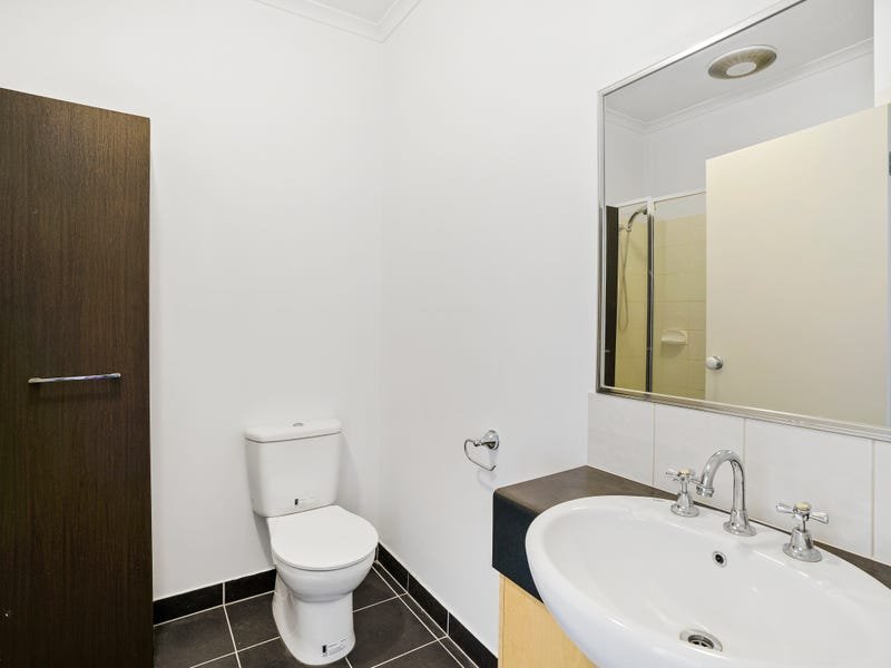 Real Estate and Property in 25/13-15 Hewish Road, Croydon, VIC