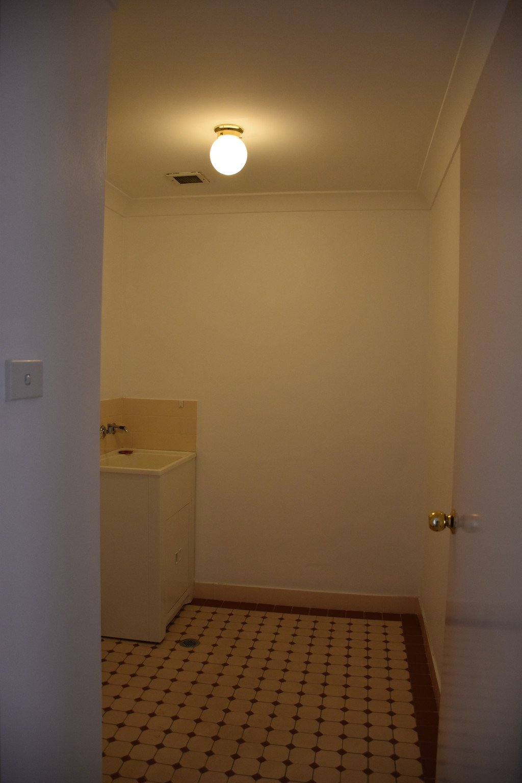 25/13-17 Hampden Street BEVERLY HILLS 12