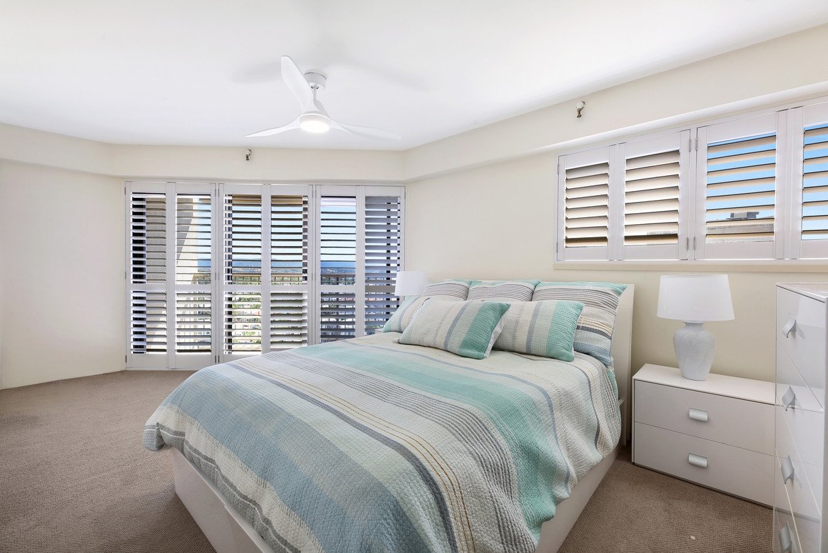 25/146 The Esplanade Burleigh Heads 17