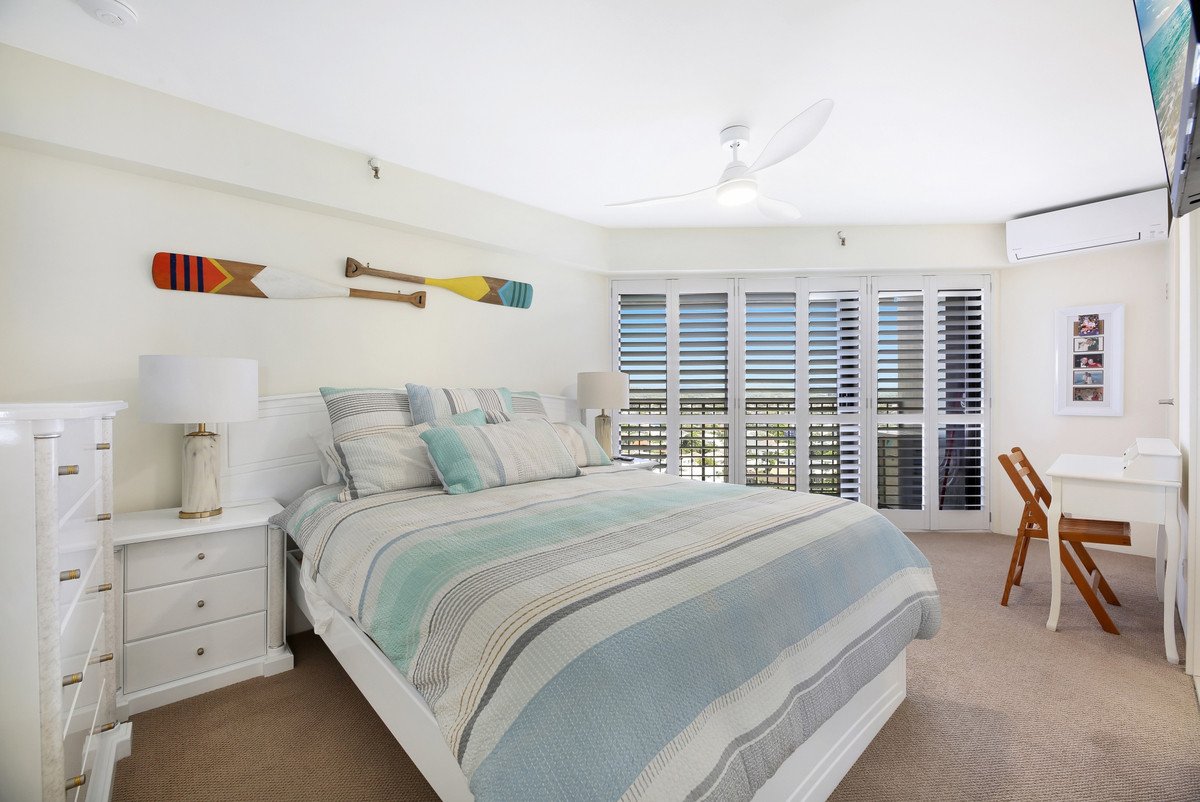 25/146 The Esplanade Burleigh Heads 18