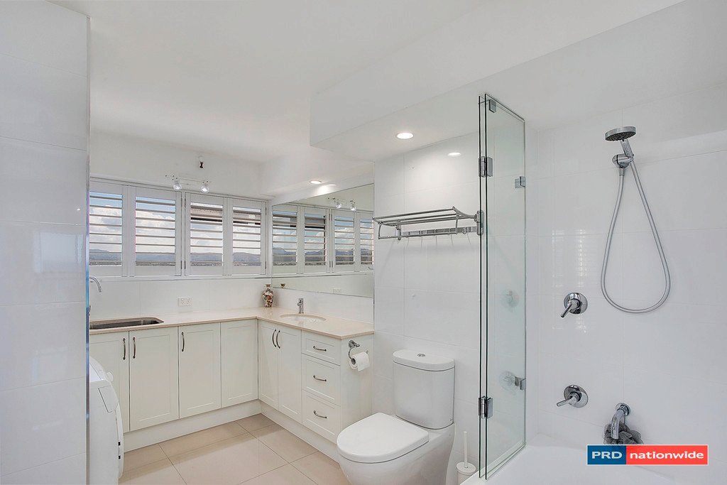 25/146 The Esplanade BURLEIGH HEADS 8