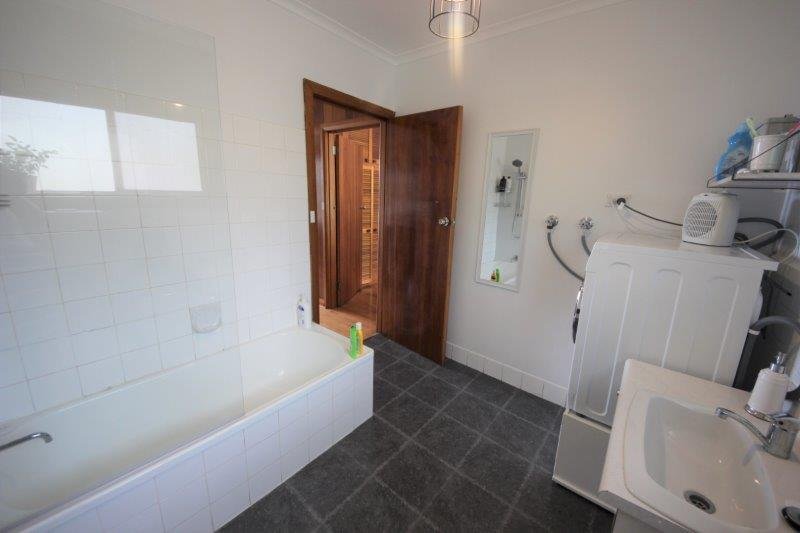 2/515A Huon Road SOUTH HOBART 10