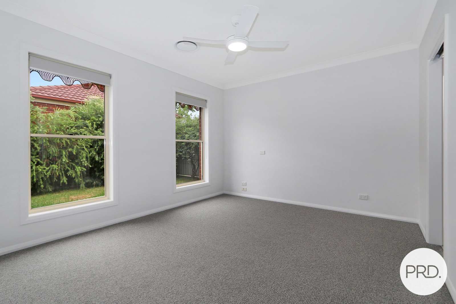 2/516 Nathan Avenue ALBURY 5