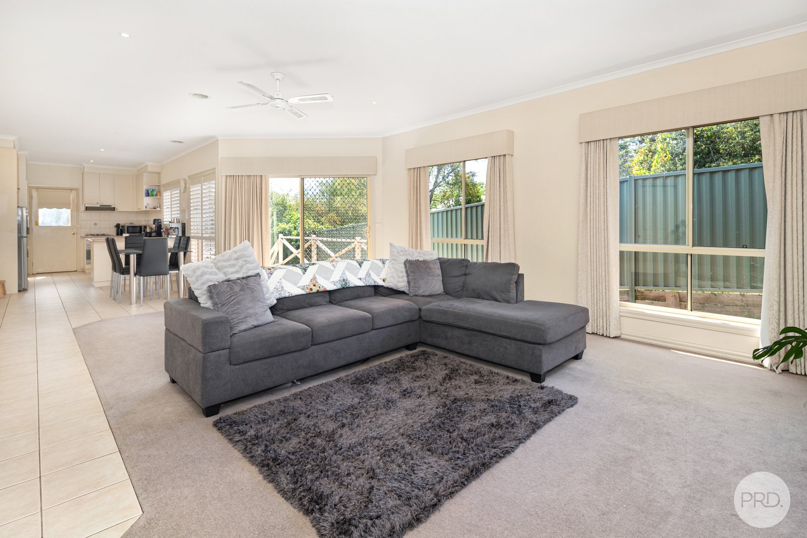2/517 Sherrard Street BLACK HILL 3