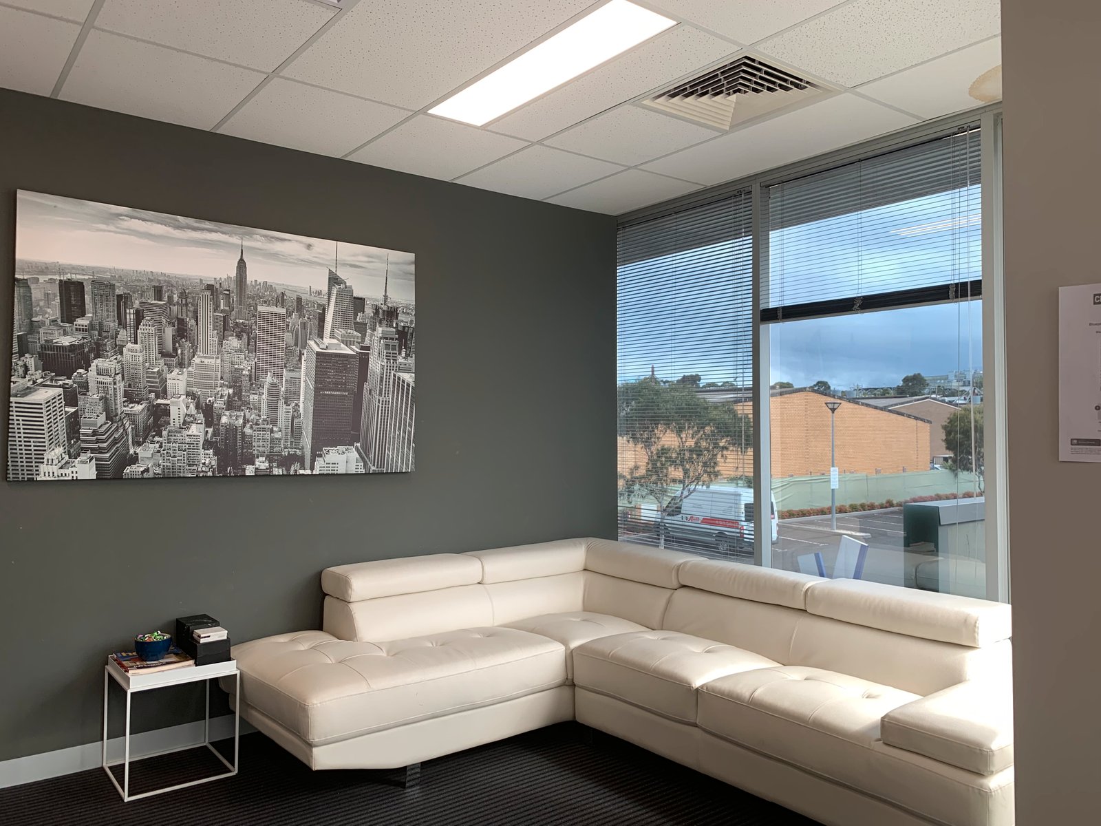 Gallery: 25/1866 Dandenong Road