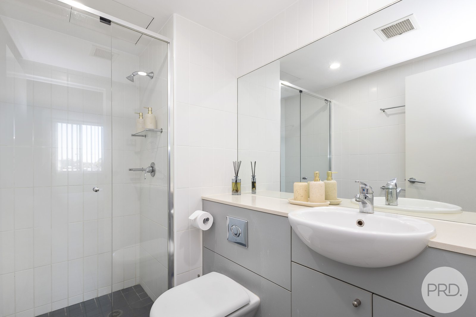 25/1a Tomaree Street NELSON BAY 12