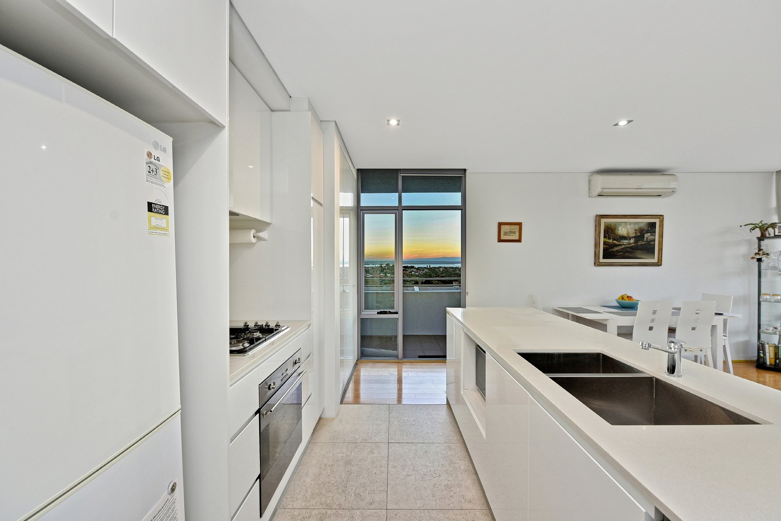 25/2-4 Gubbuteh Ave  LITTLE BAY 3
