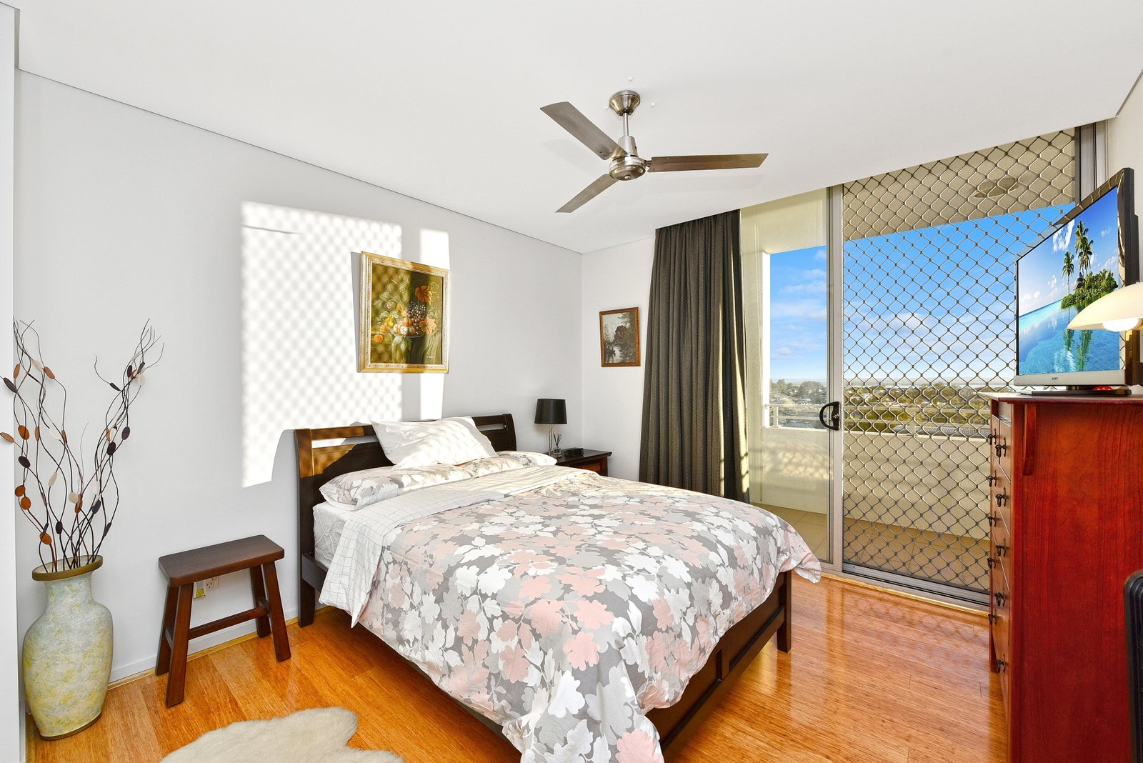 25/2-4 Gubbuteh Ave  LITTLE BAY 4