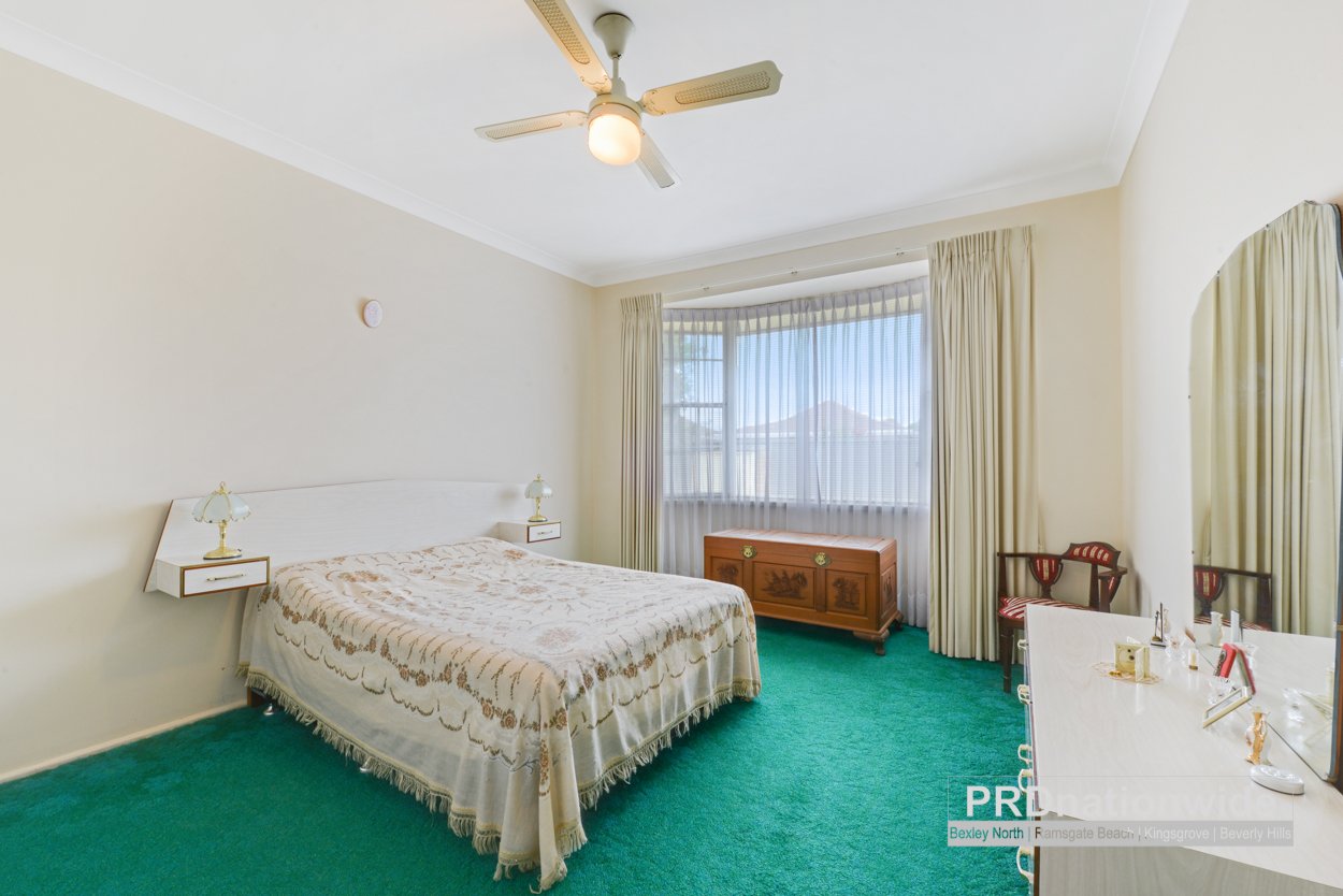 2/52-54 Chuter Avenue RAMSGATE BEACH 5