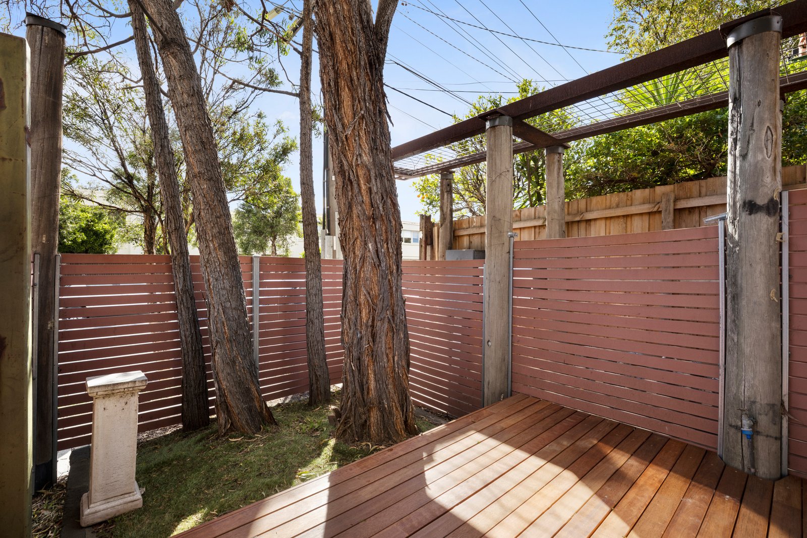 Gallery: 2/52 Balston Street