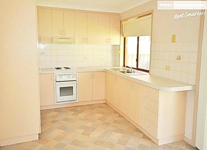 2/52 Eldershaw Drive FOREST HILL 4