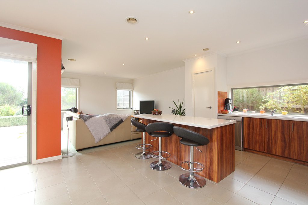 252 Elsworth Street West Street MOUNT PLEASANT 3
