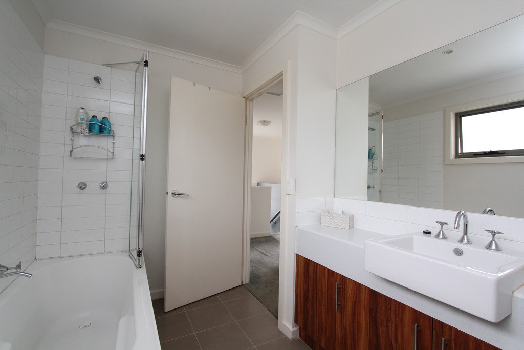 252 Elsworth Street West Street MOUNT PLEASANT 11