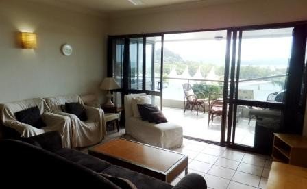 25/2 Eshelby Drive CANNONVALE 3