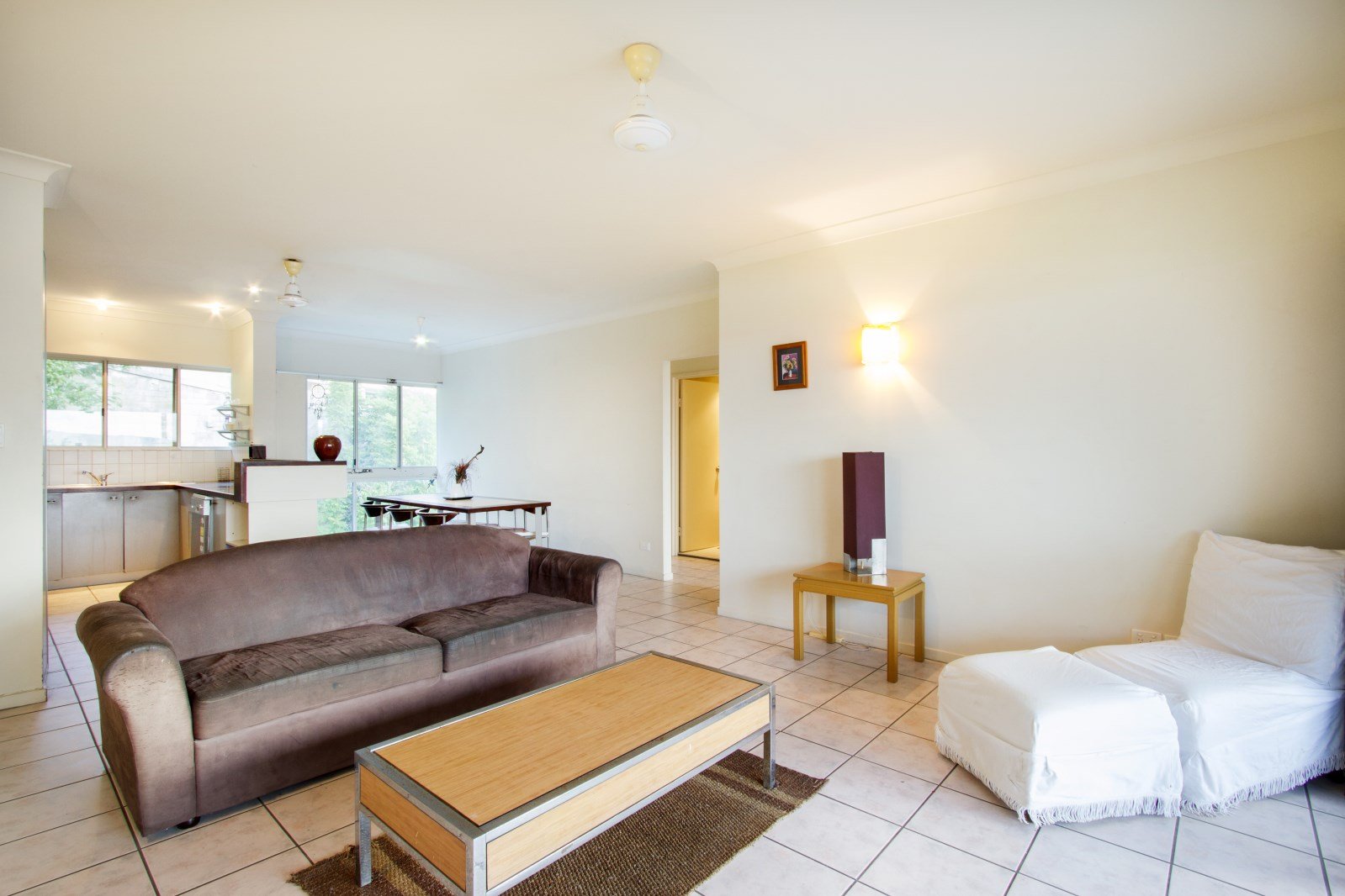25/2 Eshelby Drive CANNONVALE 2