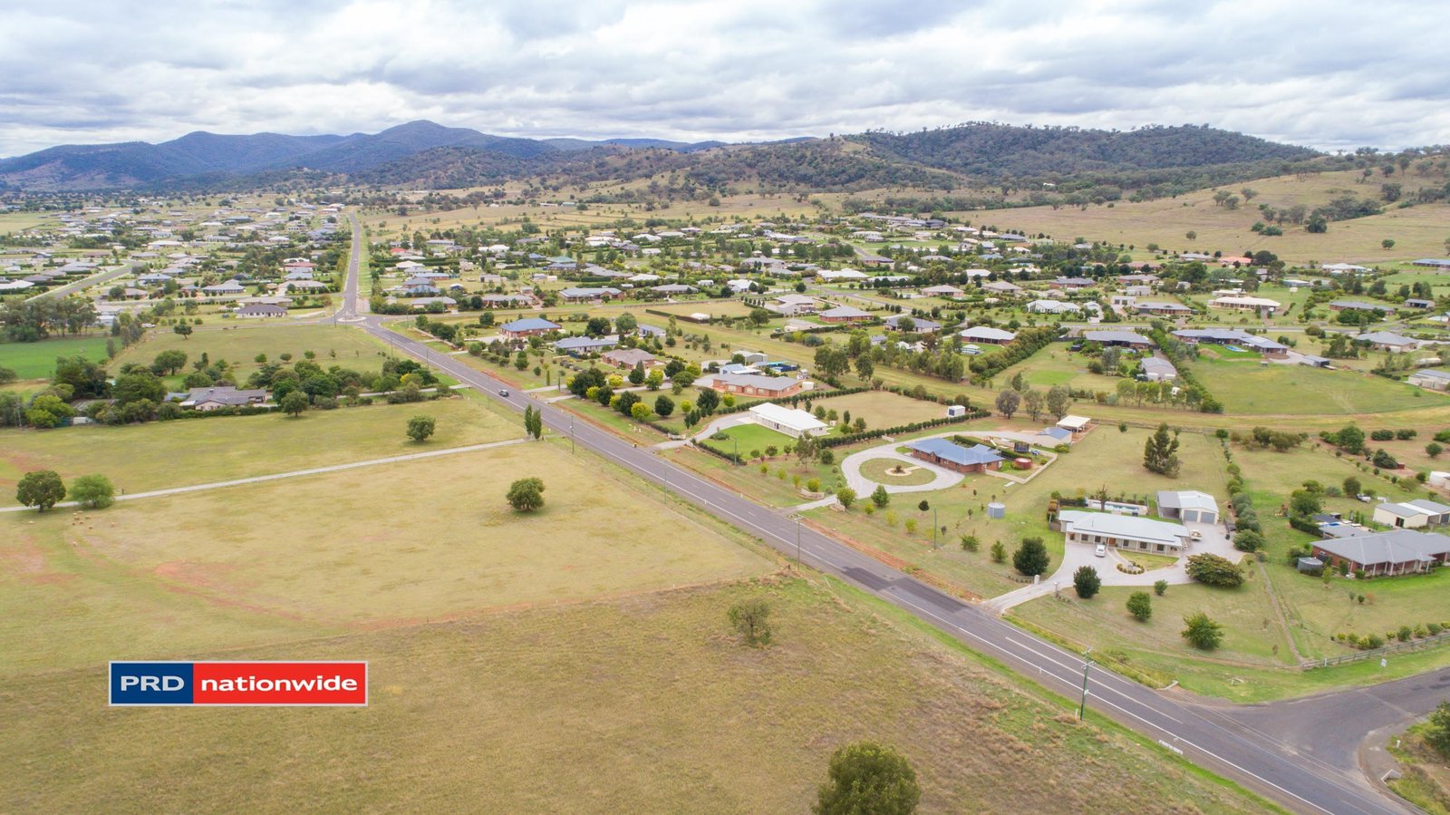 252 Forest Road TAMWORTH 5