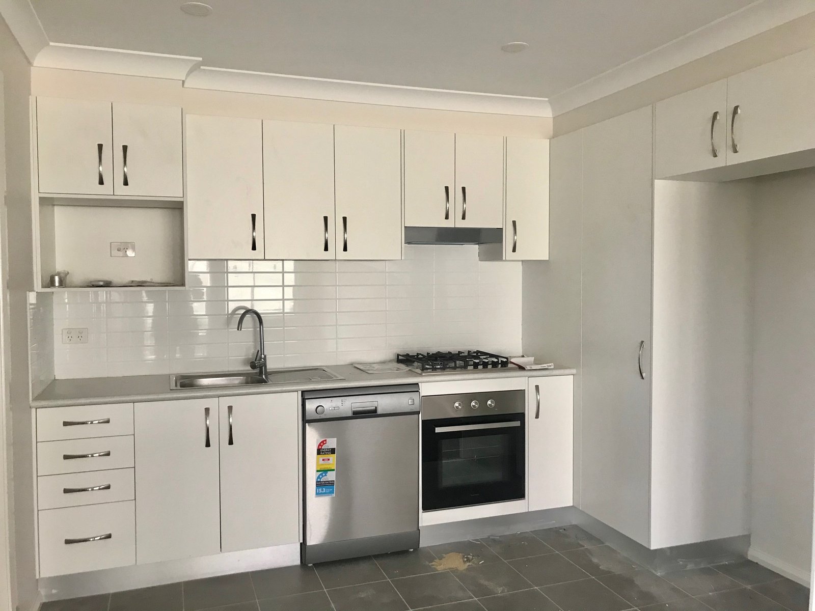 2/52 Kenny Drive TAMWORTH 3