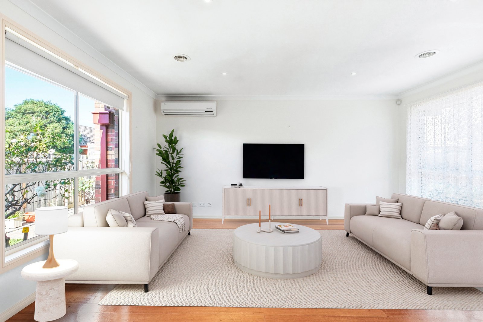 Gallery: 2/52 Mcintosh Street