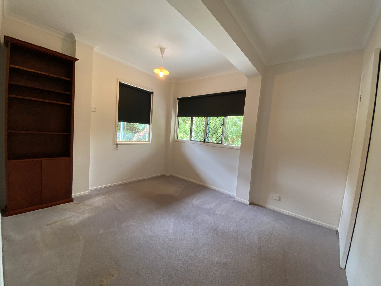 252 MESSMATE Drive MIRIAM VALE 8